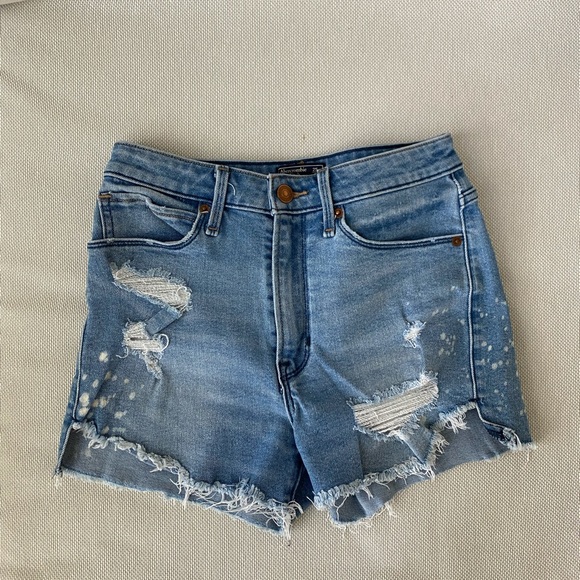 Abercrombie | High rise Jean shorts - Picture 3 of 6